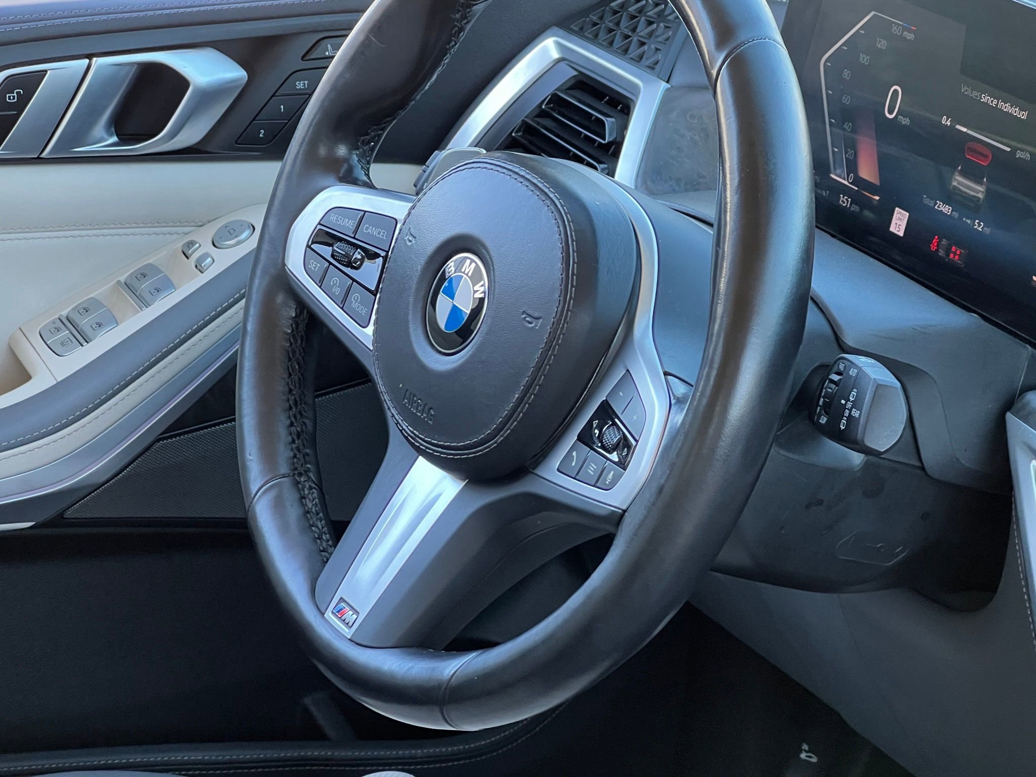 Used 2024 BMW X7 xDrive40i w/ Executive Package image 45