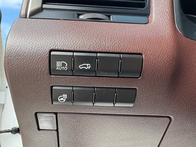 Used 2016 Lexus RX 350 AWD w/ Premium Package image 28