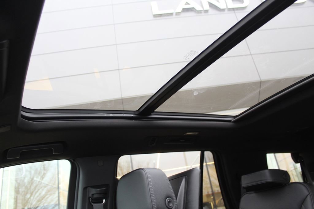 Used 2024 GMC Yukon Denali image 23