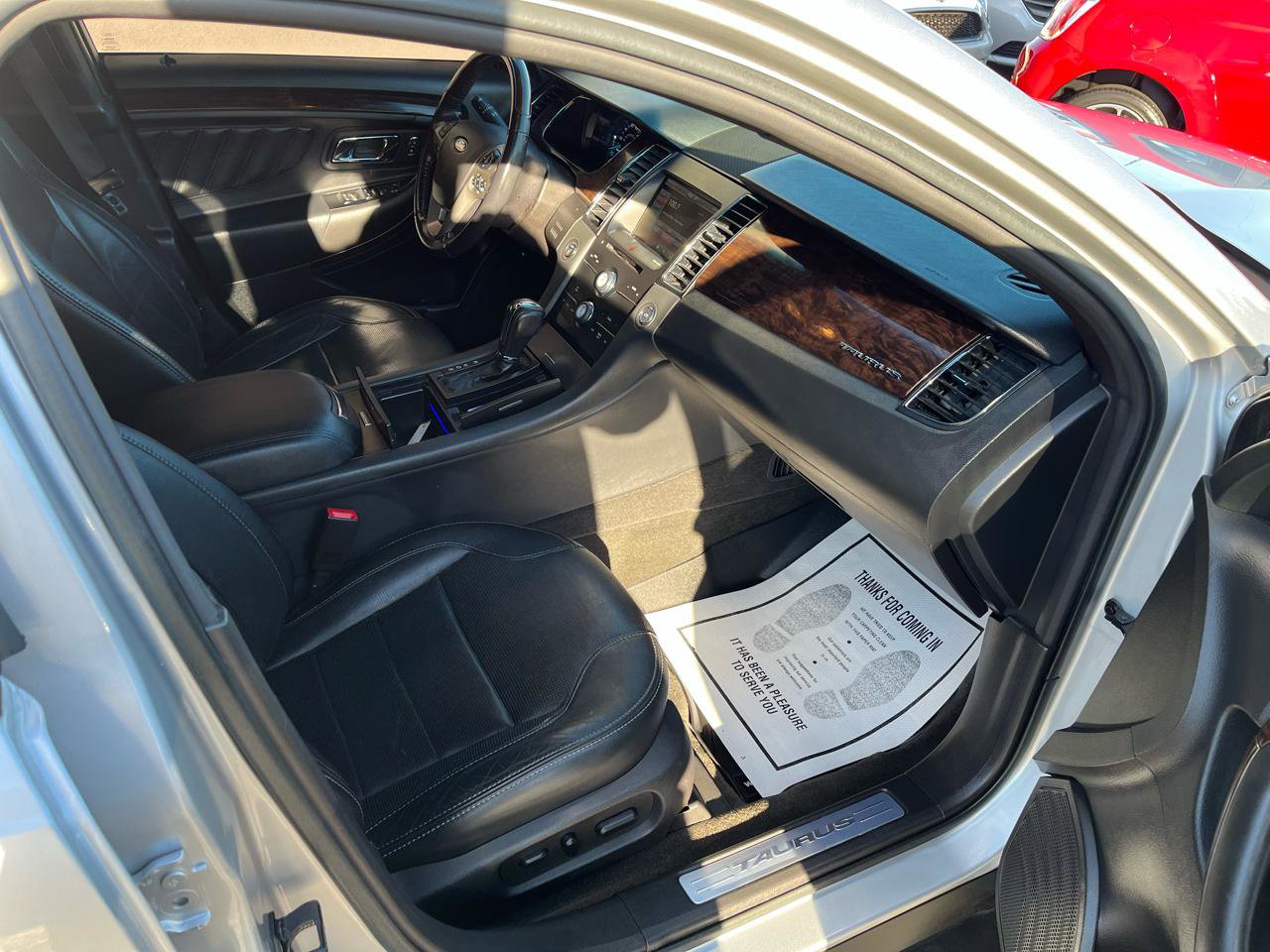 Used 2014 Ford Taurus Limited image 27