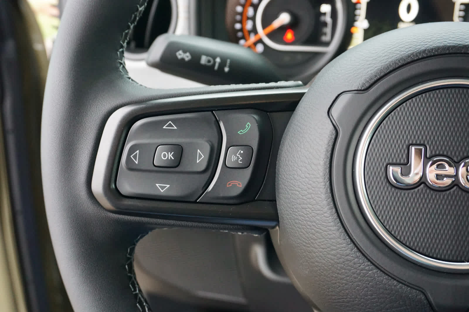 New 2027 Jeep Gladiator Sport AWD/4WD image 28