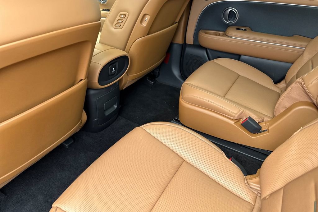 New 2026 Hyundai Palisade Calligraphy image 9