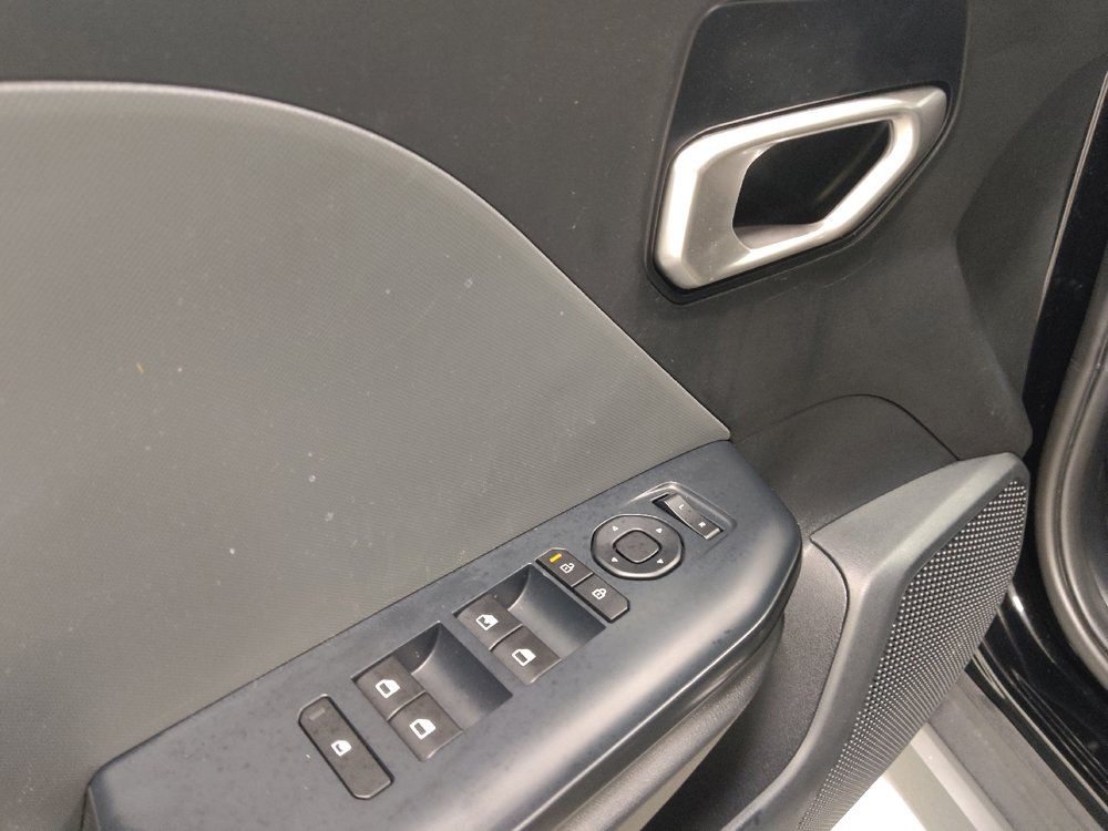 Used 2025 Kia K4 FWD image 27