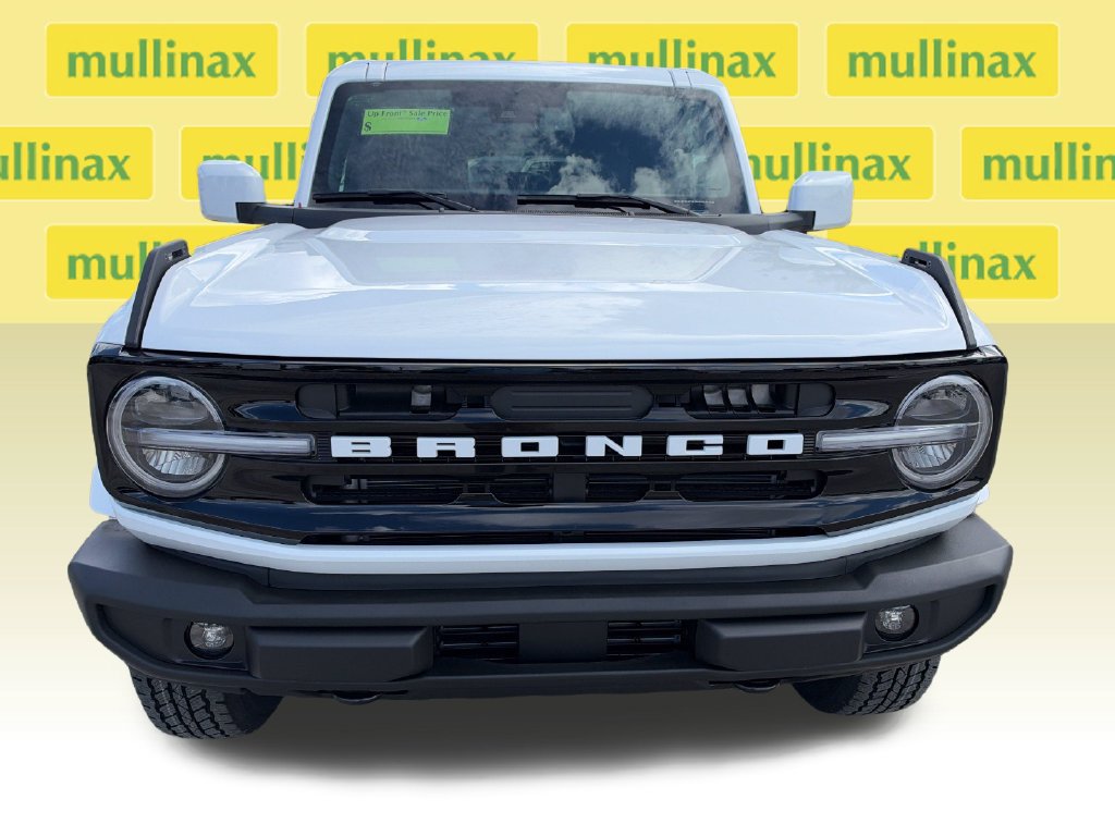New 2026 Ford Bronco Outer Banks AWD/4WD image 12