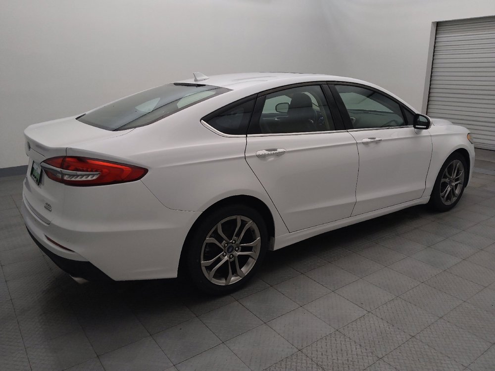 Used 2020 Ford Fusion SEL FWD image 10