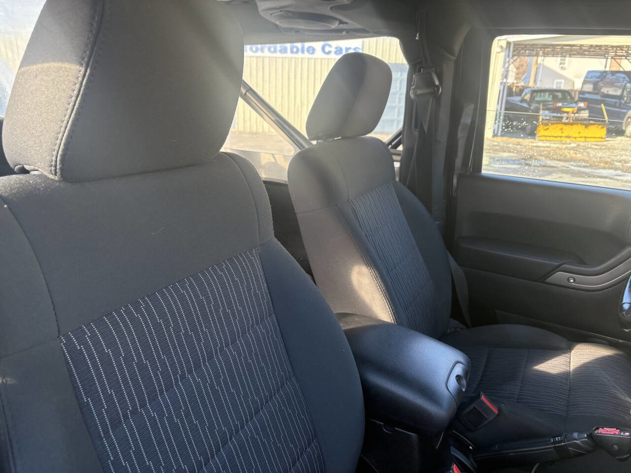 Used 2012 Jeep Wrangler Sport w/ Connectivity Group AWD/4WD image 9