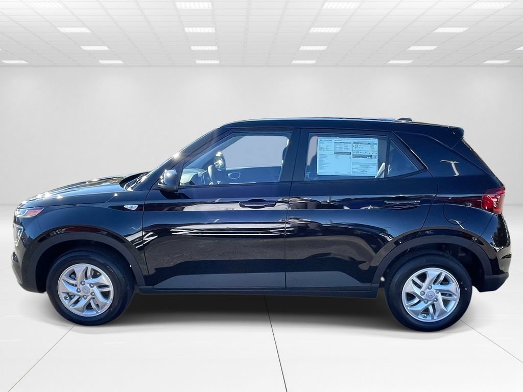 New 2026 Hyundai Venue SE FWD image 4