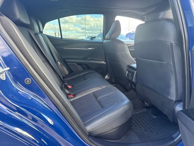 Used 2025 Toyota Camry XSE image 14