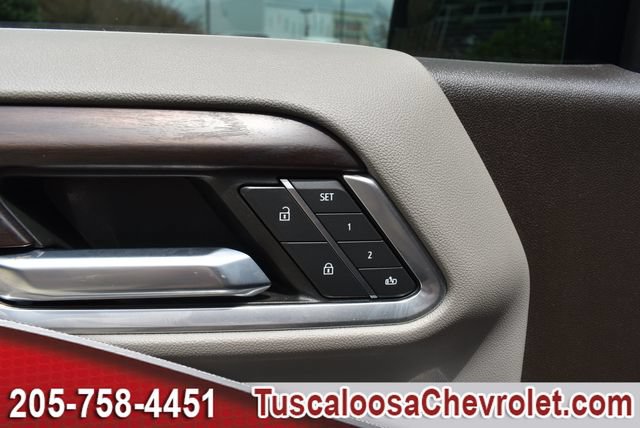 Used 2022 GMC Sierra 1500 SLT w/ X31 Off-Road Package AWD/4WD image 18