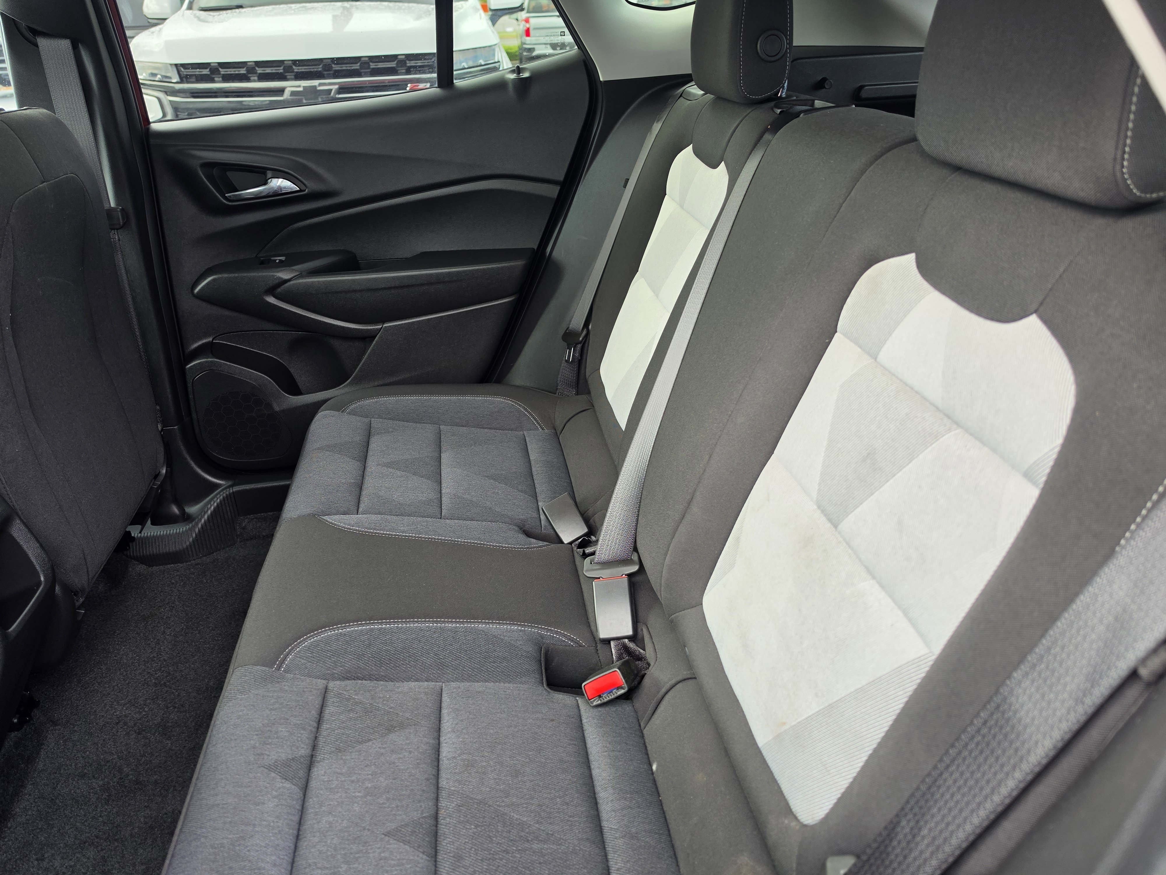 Certified 2024 Chevrolet Trax LS FWD image 11