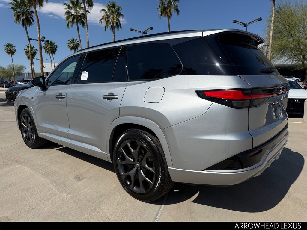 New 2026 Lexus TX 500h AWD image 4