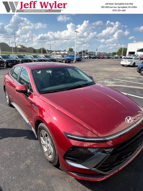 Used 2025 Hyundai Sonata SE