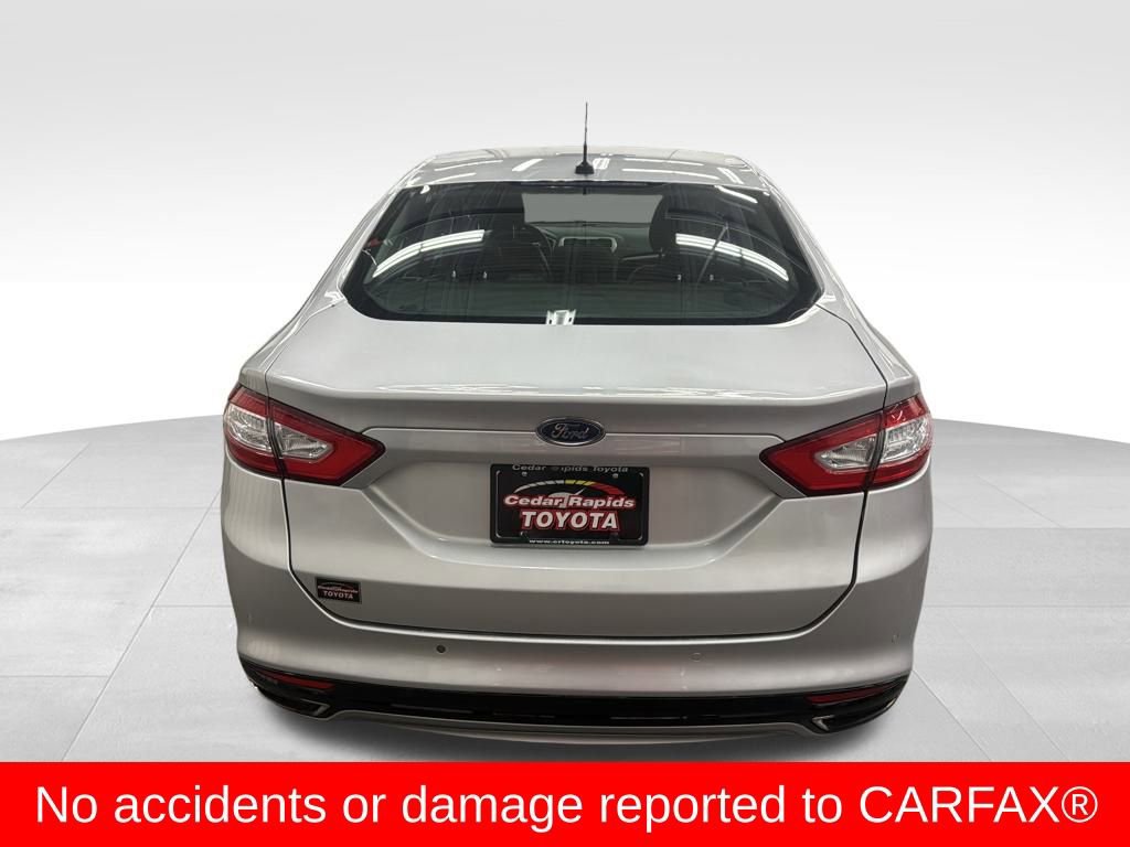 Used 2015 Ford Fusion SE w/ Equipment Group 202A image 4