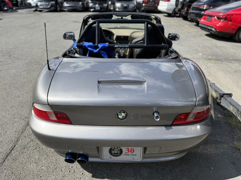 Used 2002 BMW Z3 3.0i image 11