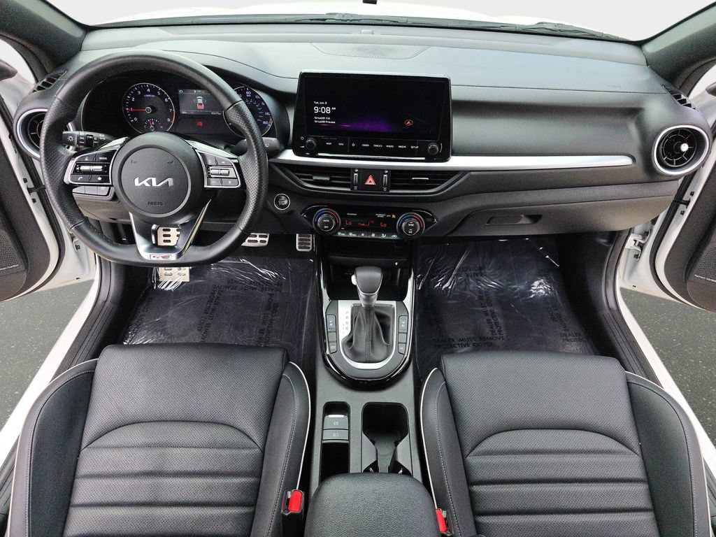 Used 2023 Kia Forte GT-Line w/ GT-Line Premium Package FWD image 10