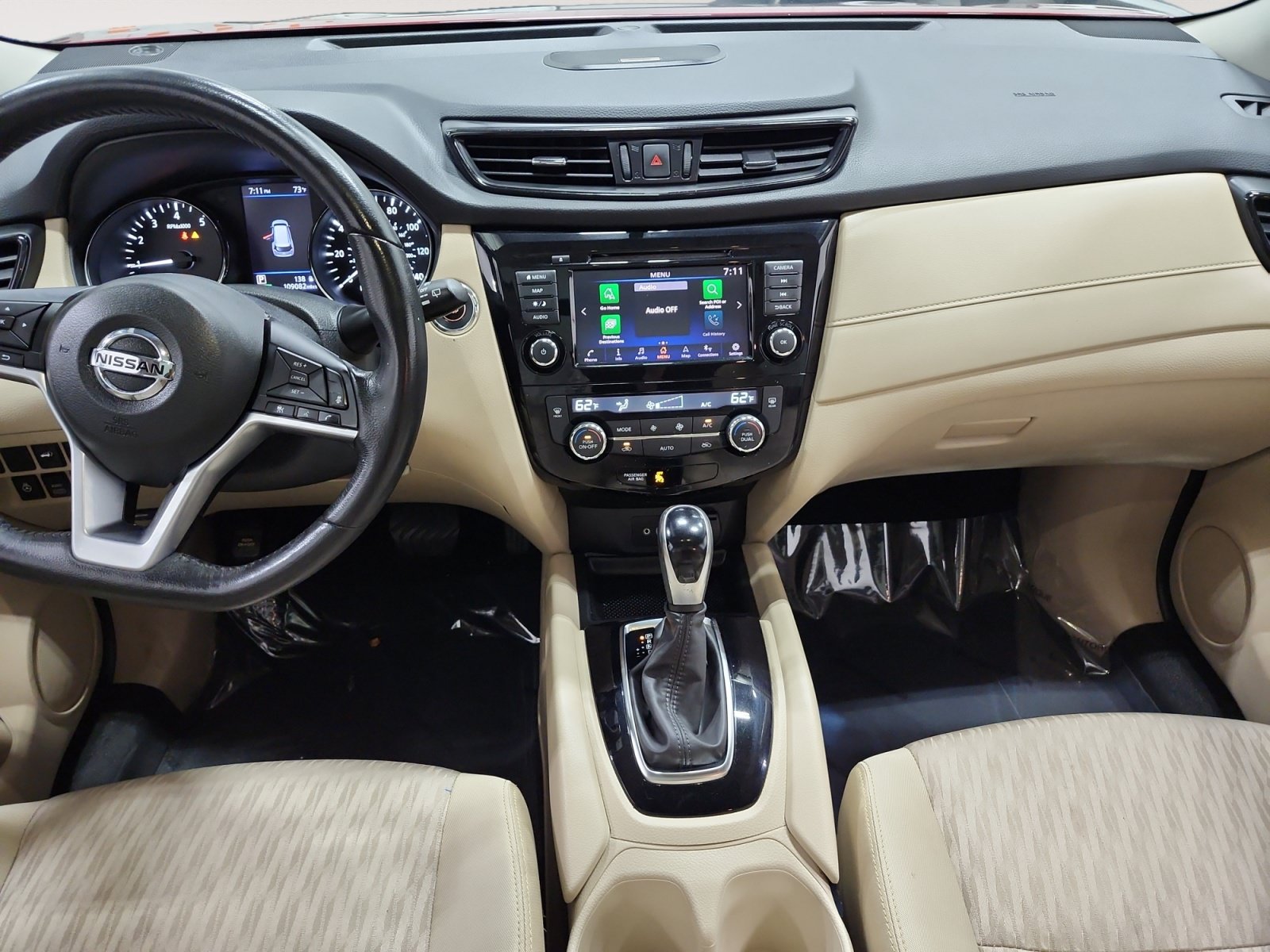 Used 2018 Nissan Rogue SV w/ Premium Package AWD/4WD image 11