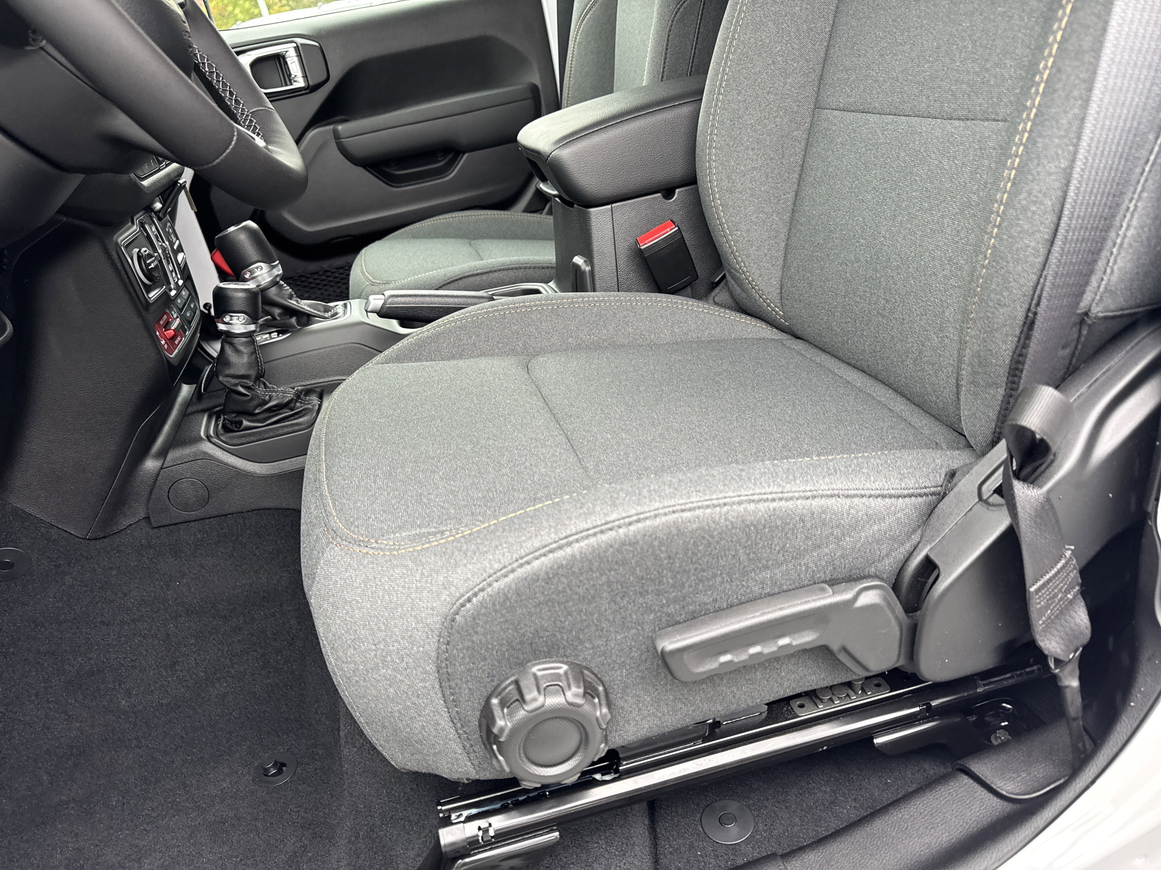 New 2026 Jeep Wrangler Unlimited Sport image 10