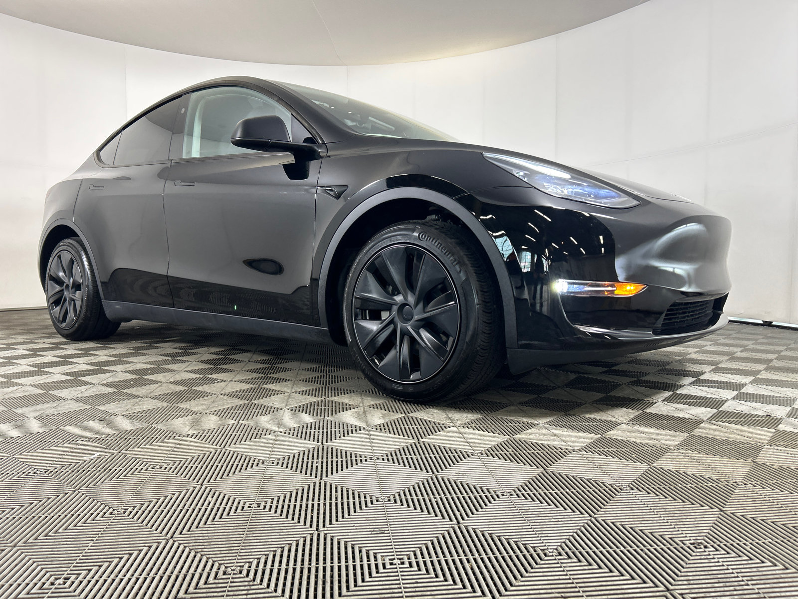Used 2024 Tesla Model Y Long Range