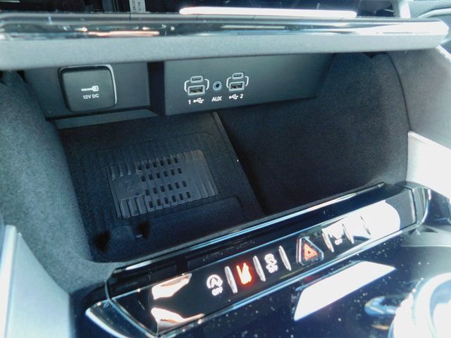New 2026 Jeep Grand Wagoneer L Limited AWD/4WD image 17