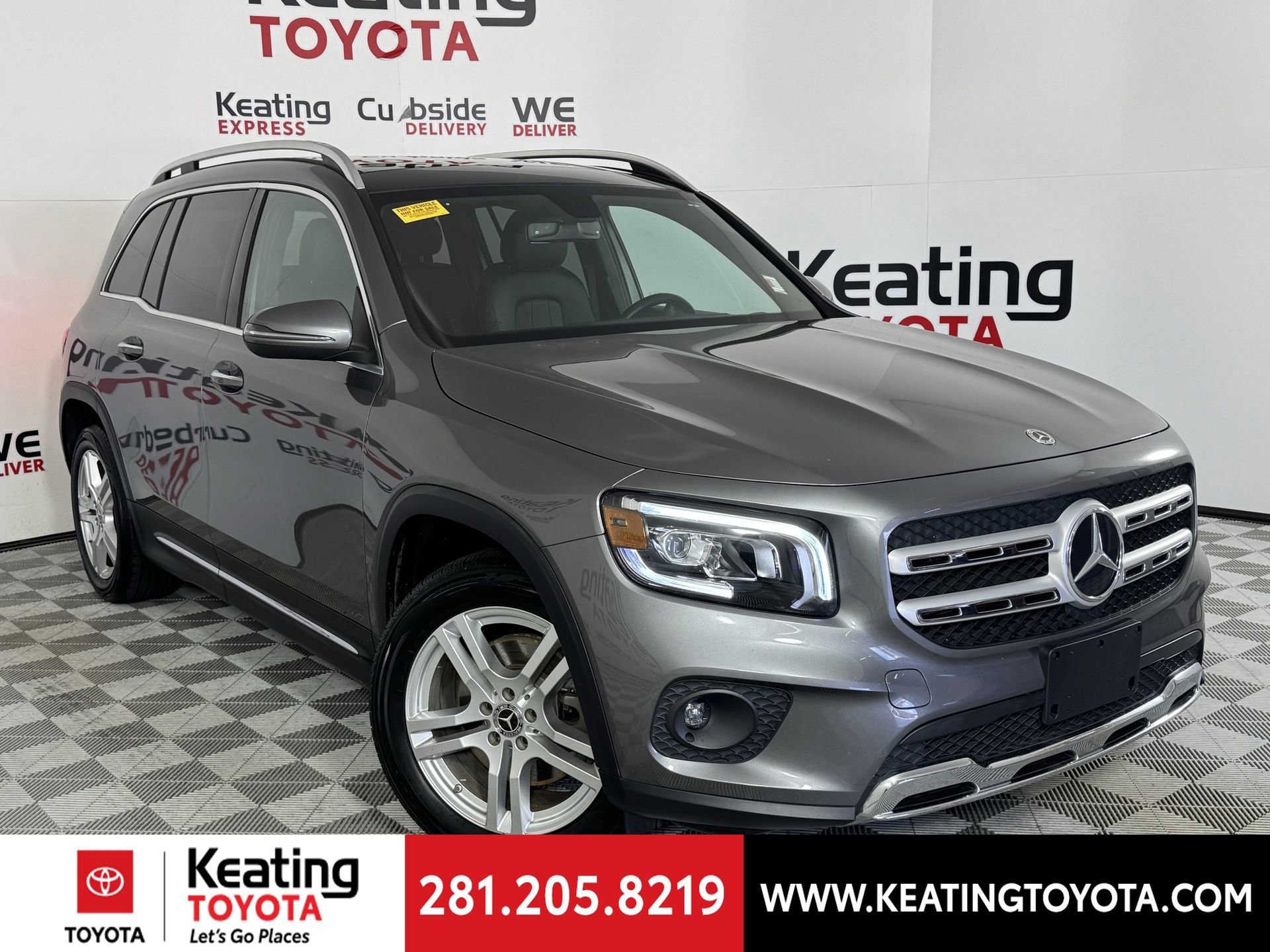 Used 2021 Mercedes-Benz GLB 250 4MATIC image 2