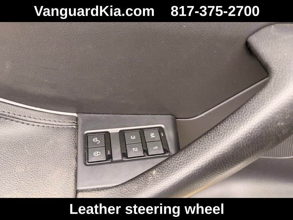 Used 2020 Jaguar F-PACE Premium image 19