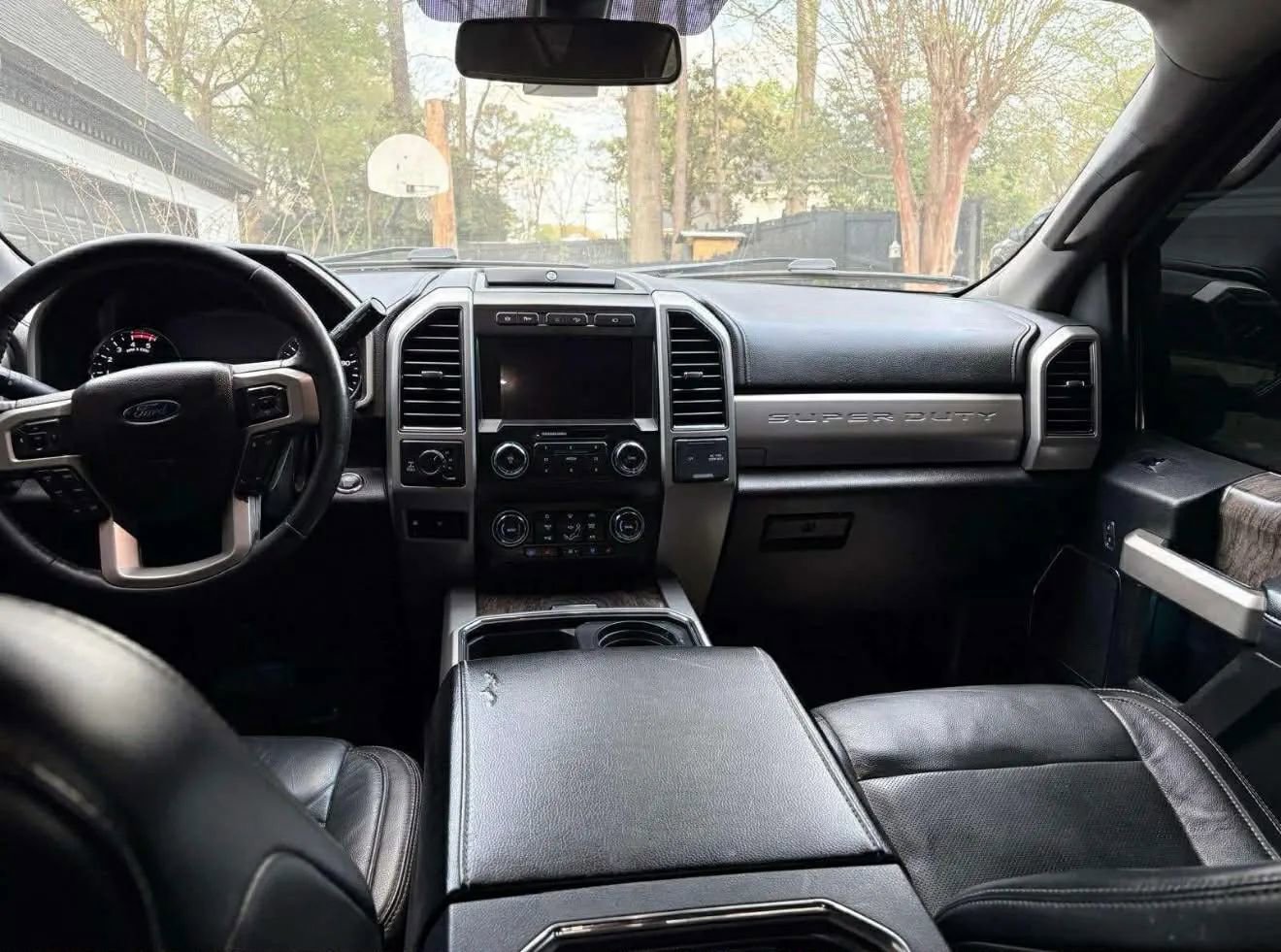 Used 2019 Ford F350 Lariat w/ Lariat Ultimate Package image 5