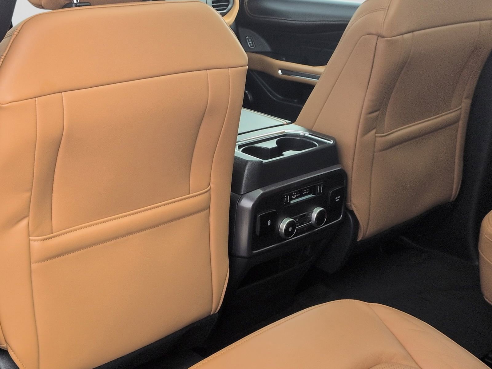 Certified 2022 Ford Expedition Max Platinum AWD/4WD image 21