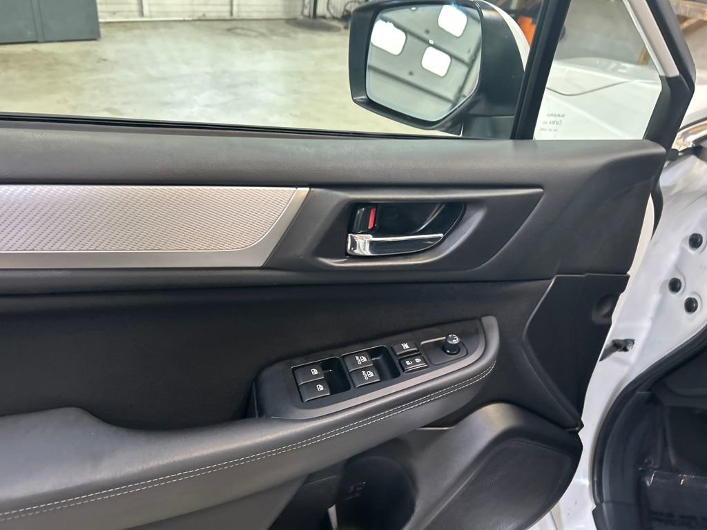 Used 2017 Subaru Legacy 2.5i Premium image 26