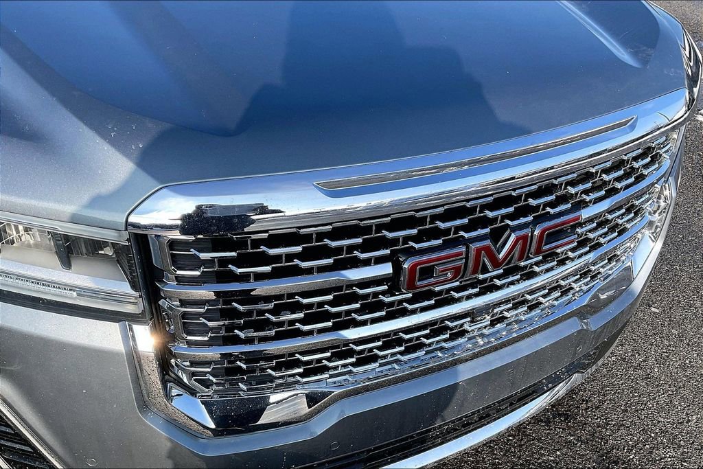 Used 2021 GMC Acadia Denali w/ Denali Technology Package image 34