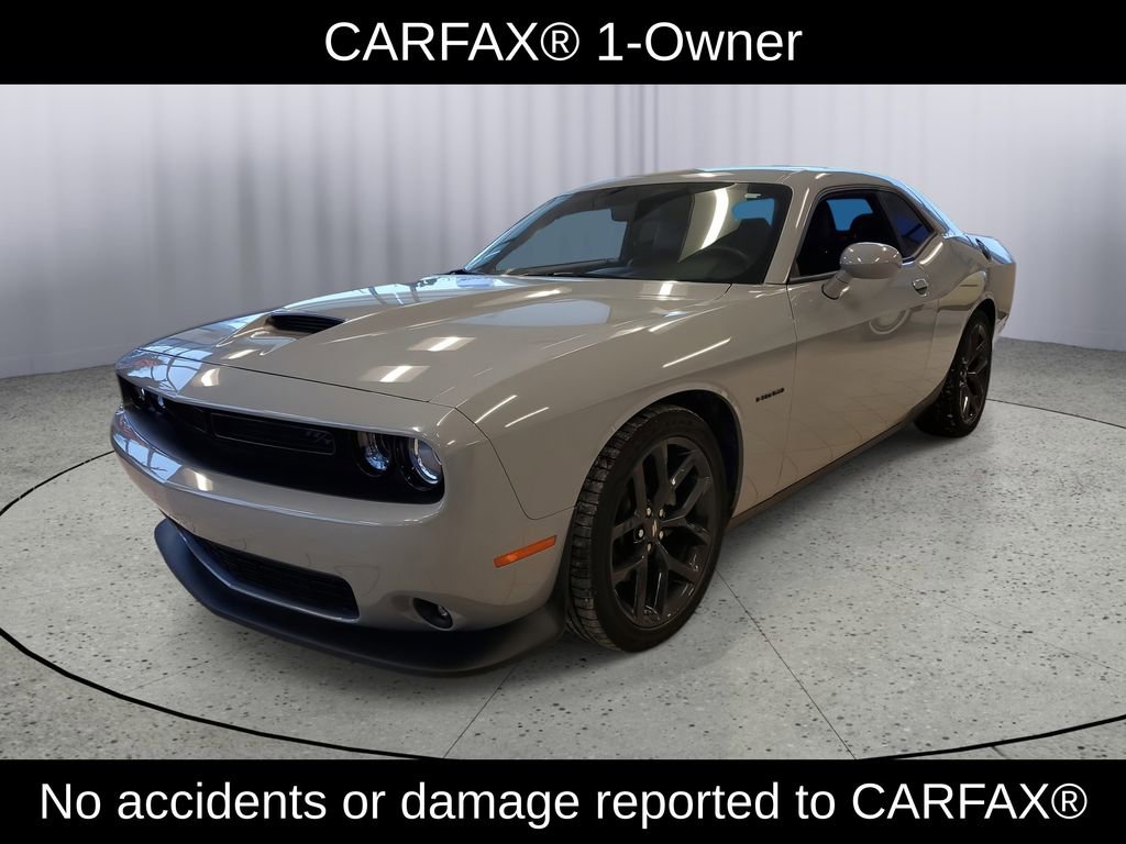 Used 2022 Dodge Challenger R/T w/ Plus Package image 2