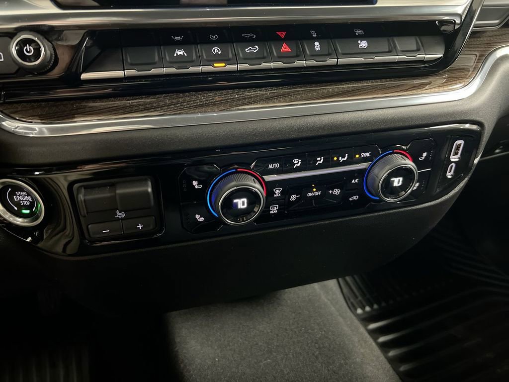 Used 2025 Chevrolet Silverado 1500 LT AWD/4WD image 17