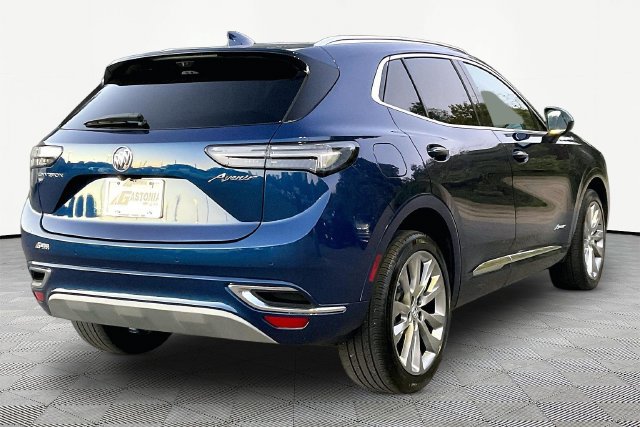 Used 2023 Buick Envision Avenir AWD/4WD image 5
