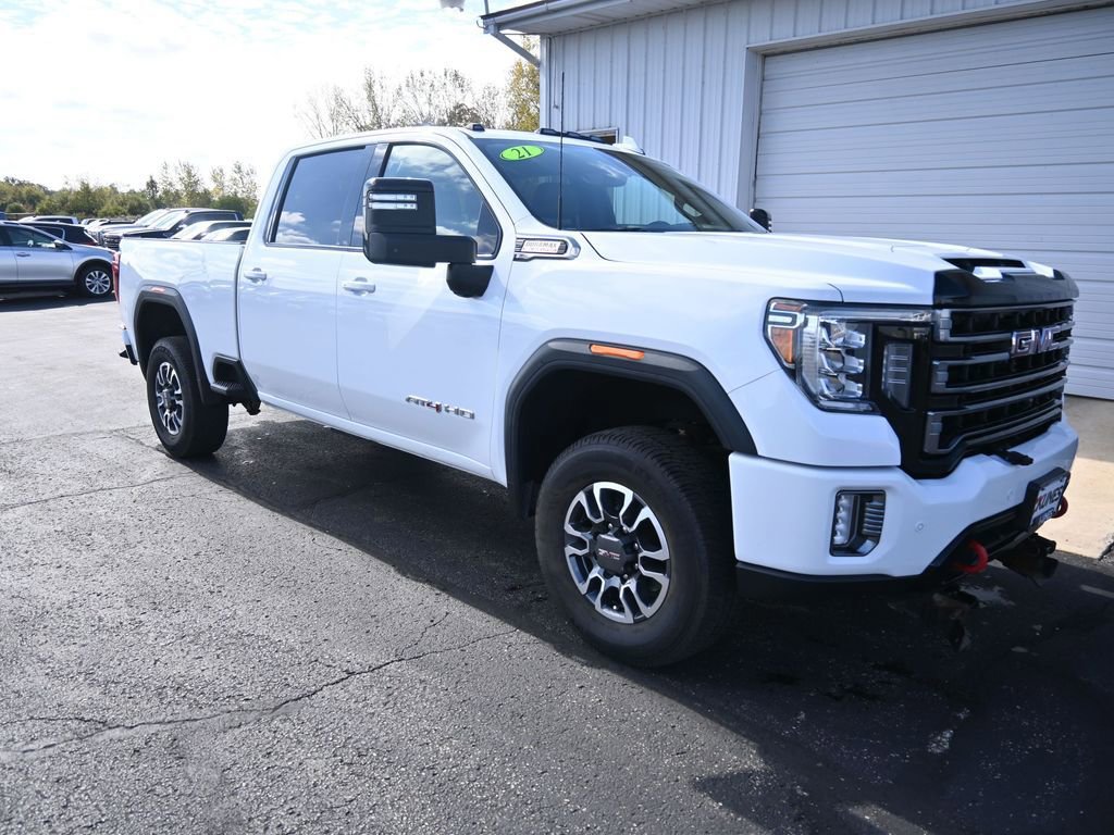 Used 2021 GMC Sierra 2500 AT4 w/ AT4 Preferred Package image 3