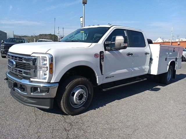 New 2026 Ford F350 XL w/ XL Chrome Package AWD/4WD image 8