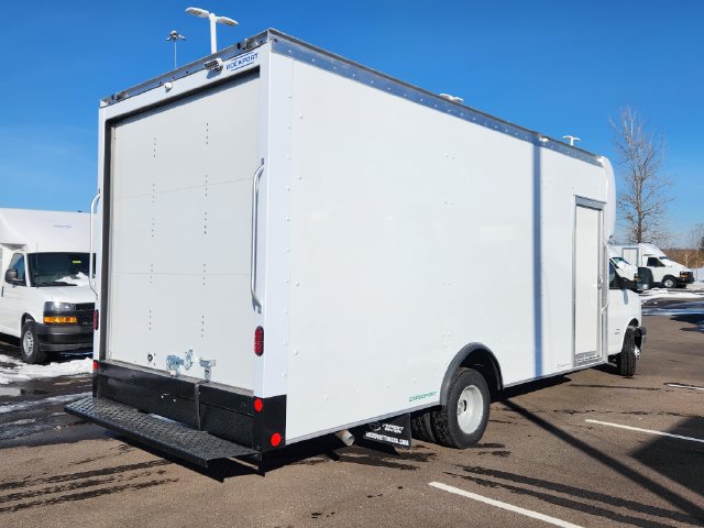 New 2025 Chevrolet Express 4500 w/ Power Convenience Package RWD image 8