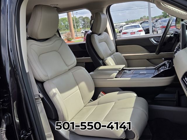 Used 2024 Lincoln Navigator Premiere image 19