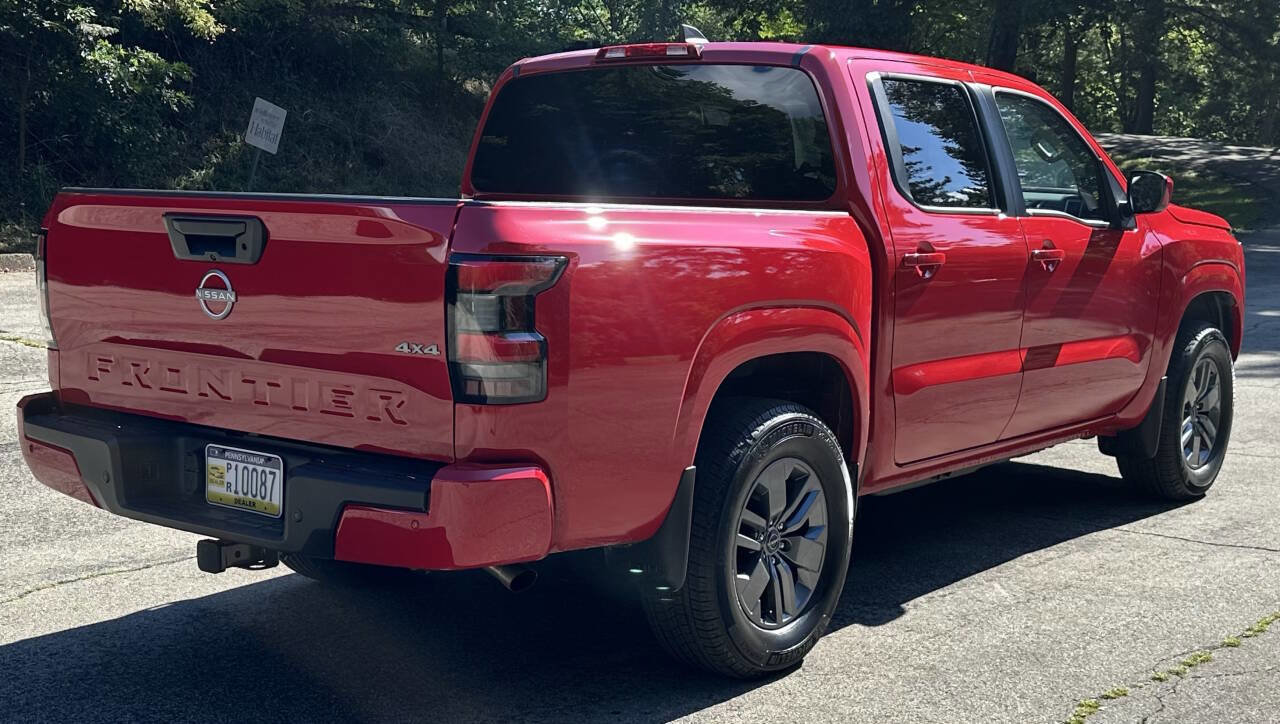 Used 2025 Nissan Frontier SV image 5