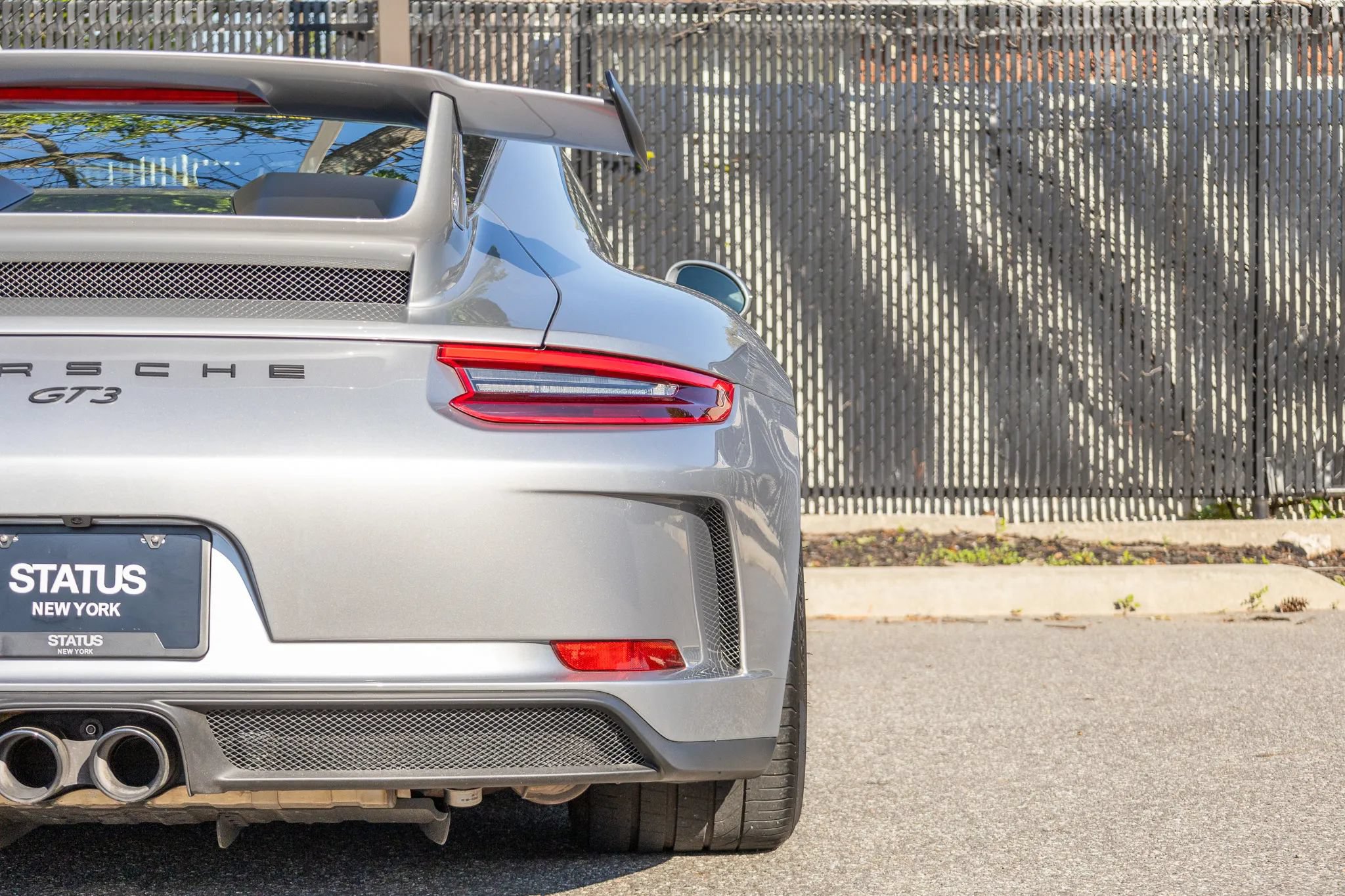 Used 2018 Porsche 911 GT3 RWD image 30