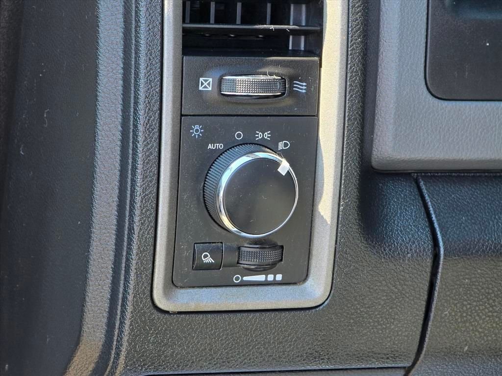 Used 2016 RAM 1500 Tradesman w/ Popular Equipment Group AWD/4WD image 7