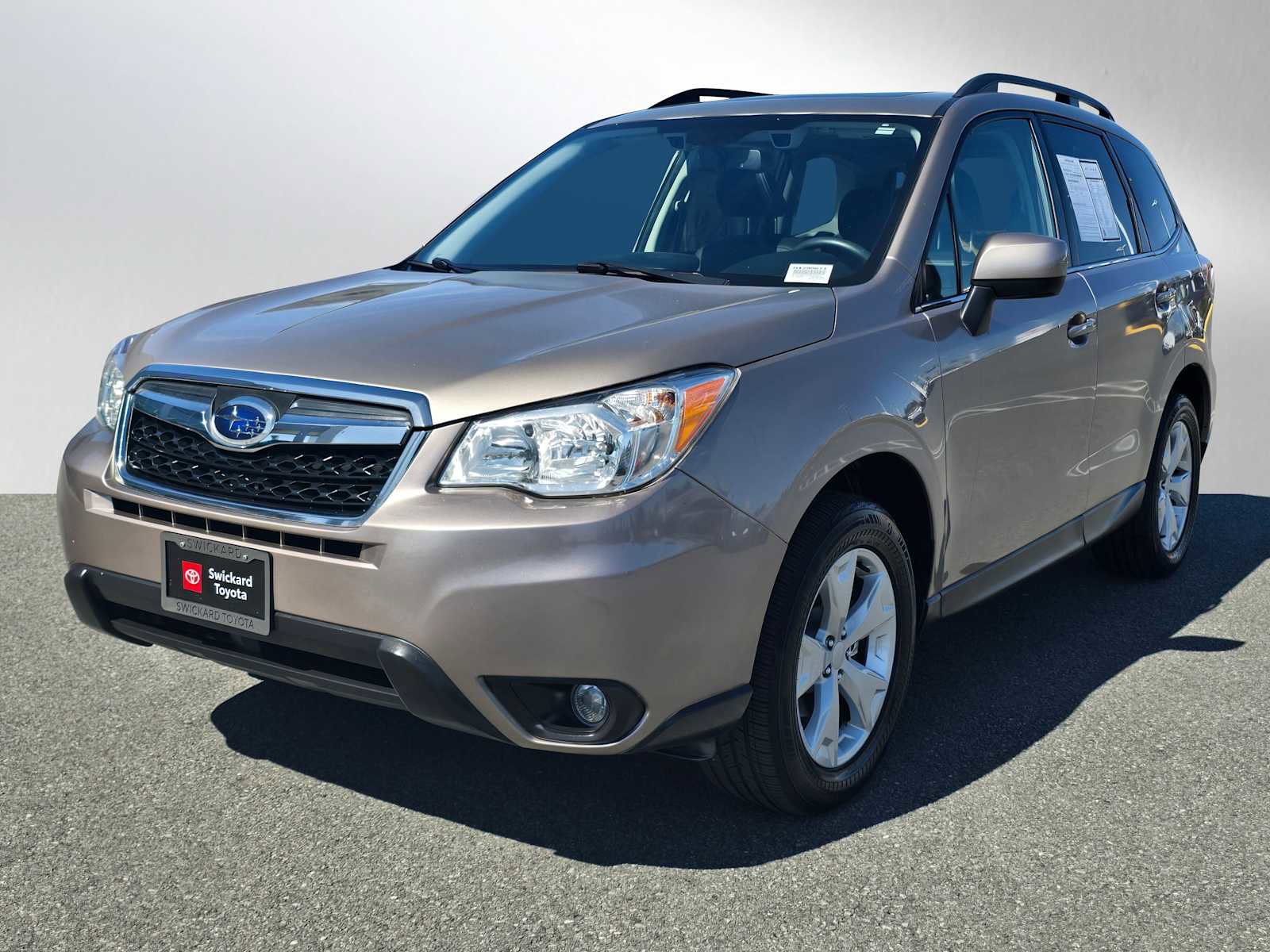 Used 2016 Subaru Forester 2.5i Limited AWD/4WD image 7