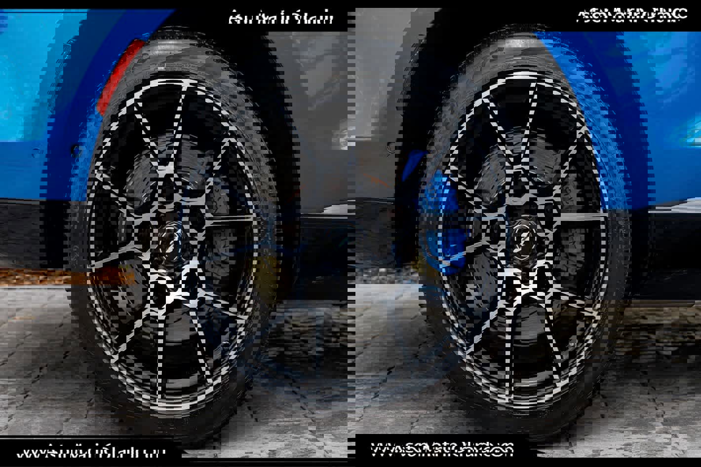 Used 2021 Aston Martin DBX image 20