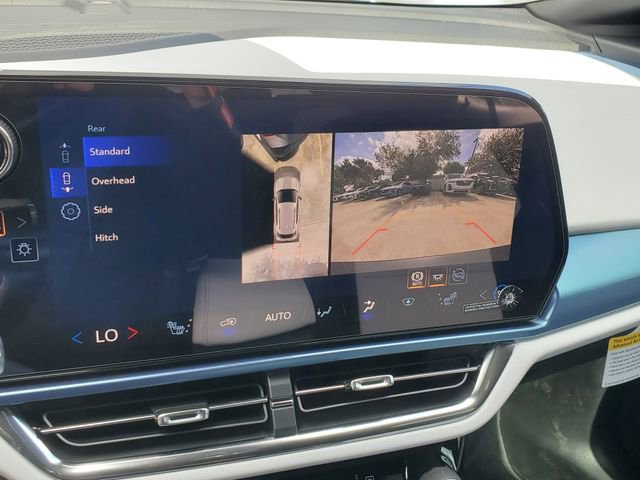 New 2026 Chevrolet Equinox EV LT image 13