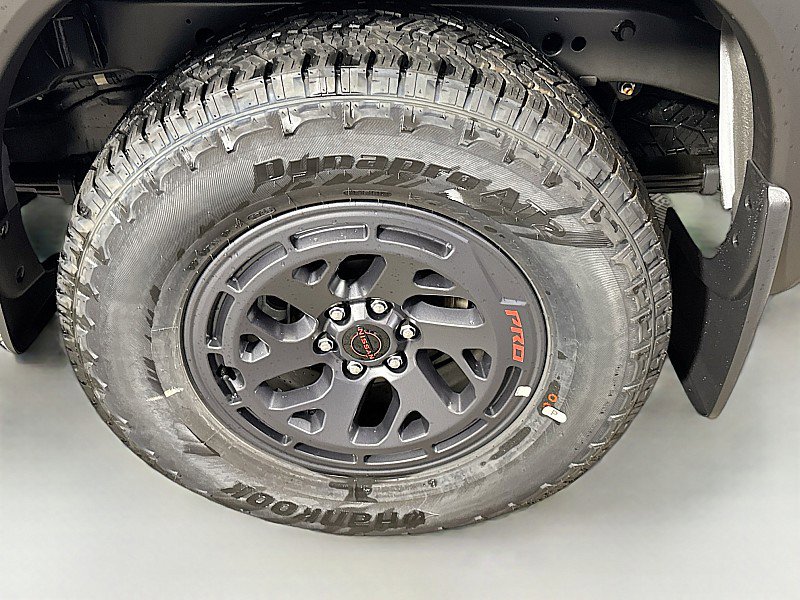 New 2025 Nissan Frontier PRO-4X w/ Interior Protection Package image 28