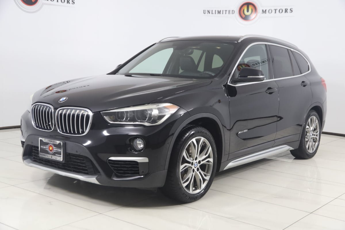 Used 2017 BMW X1 xDrive28i AWD/4WD image 4