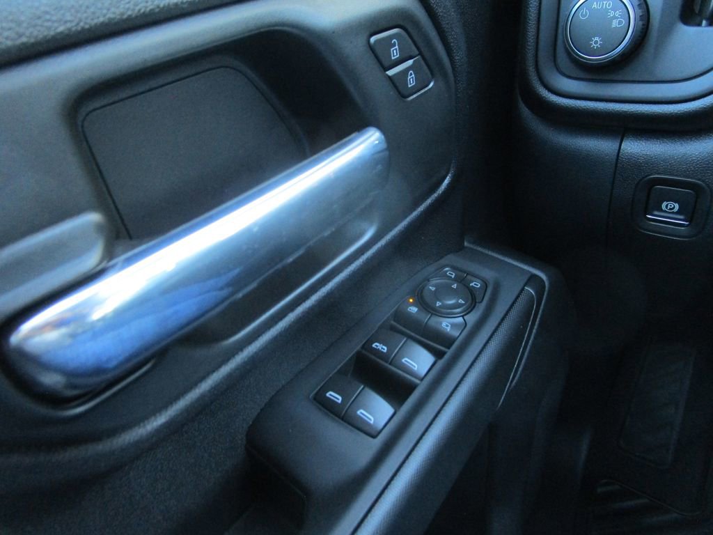 New 2026 Chevrolet Silverado 2500 Custom w/ Custom Value Package image 40