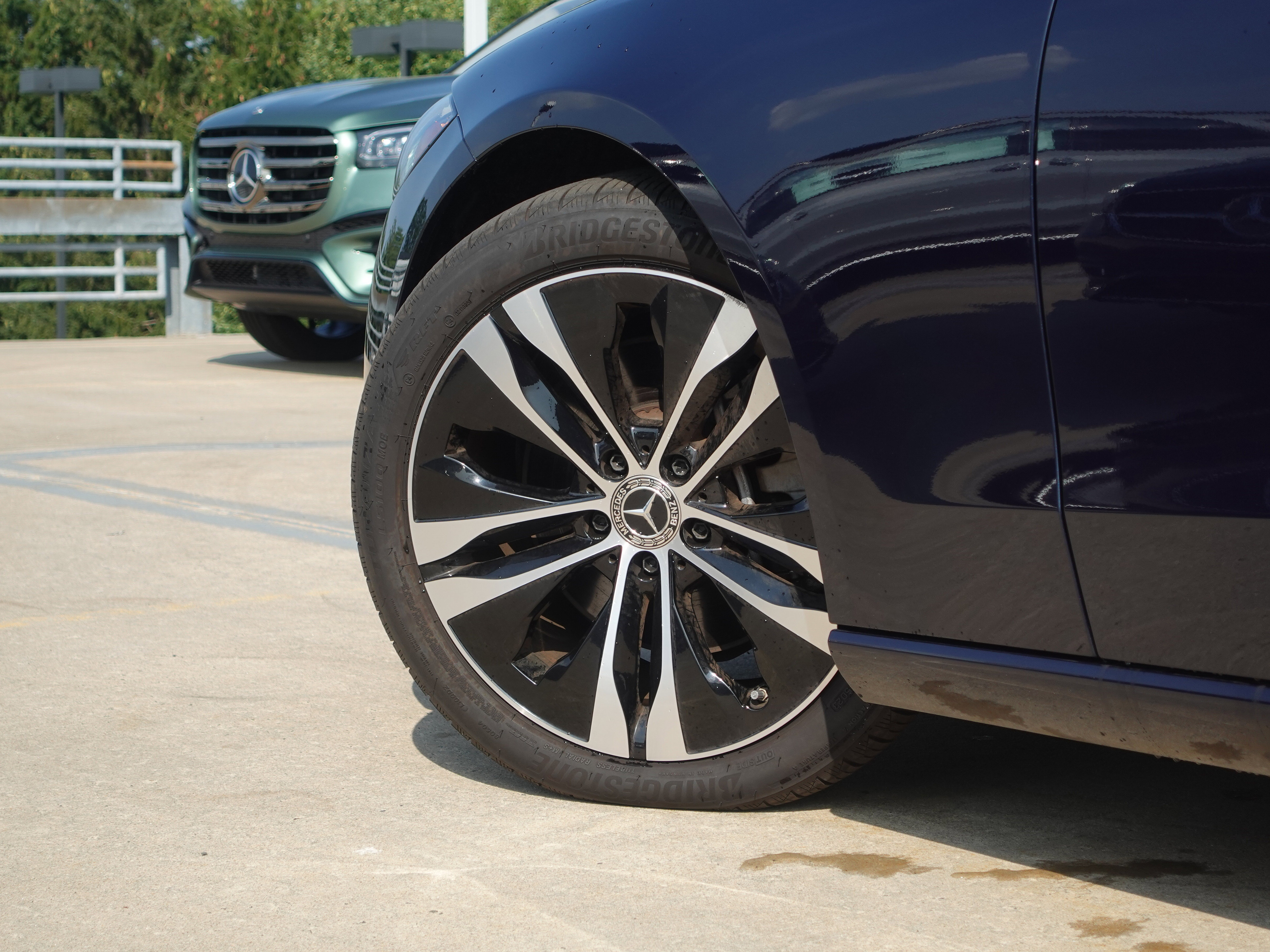 Used 2022 Mercedes-Benz C 300 4MATIC Sedan image 4