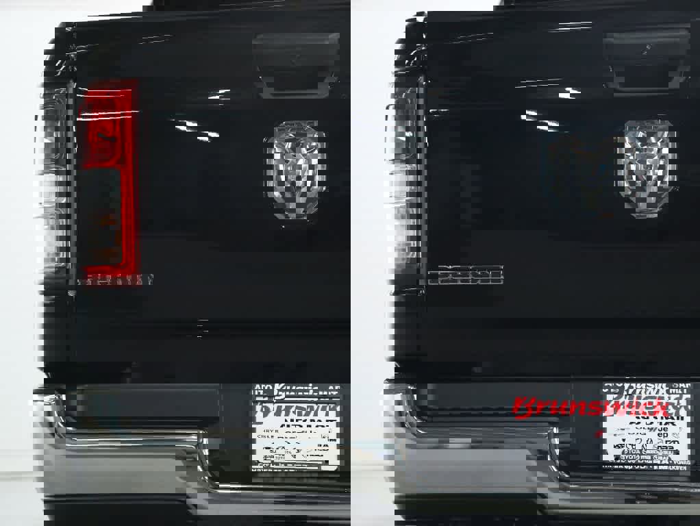 Certified 2023 RAM 1500 Big Horn image 44