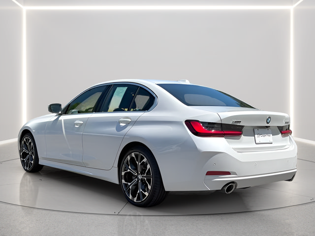 Used 2026 BMW 330i xDrive Sedan AWD/4WD image 3