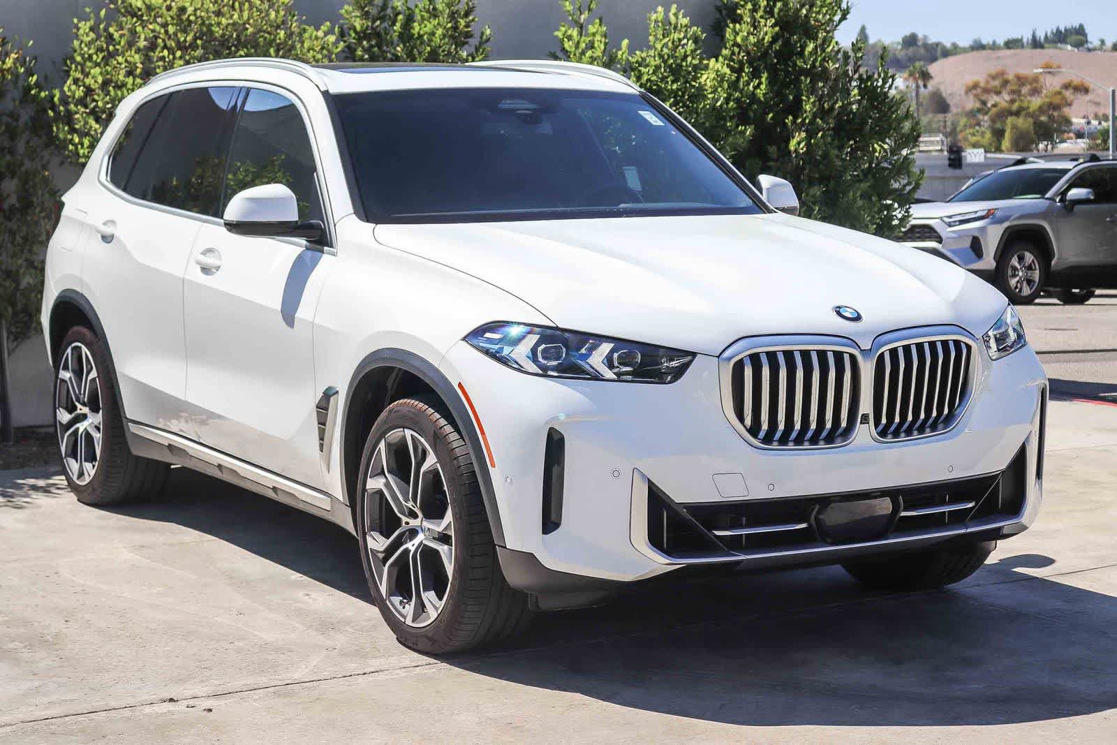 Used 2026 BMW X5 sDrive40i RWD image 3