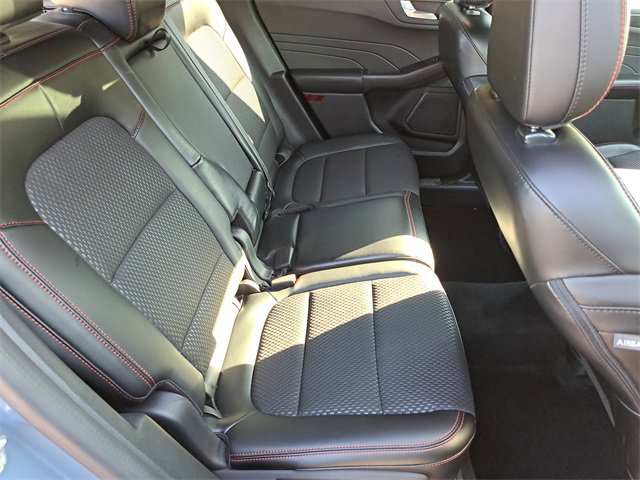 Used 2024 Ford Escape ST-Line image 26